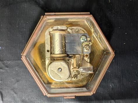 how much are sankyo music boxes worth? exploring the mystery behind the enchanting sound